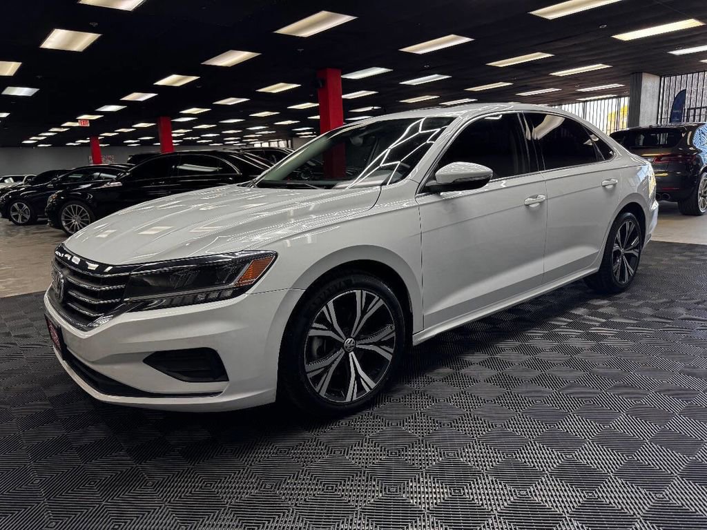Used 2021 Volkswagen Passat 2.0T SE image 8
