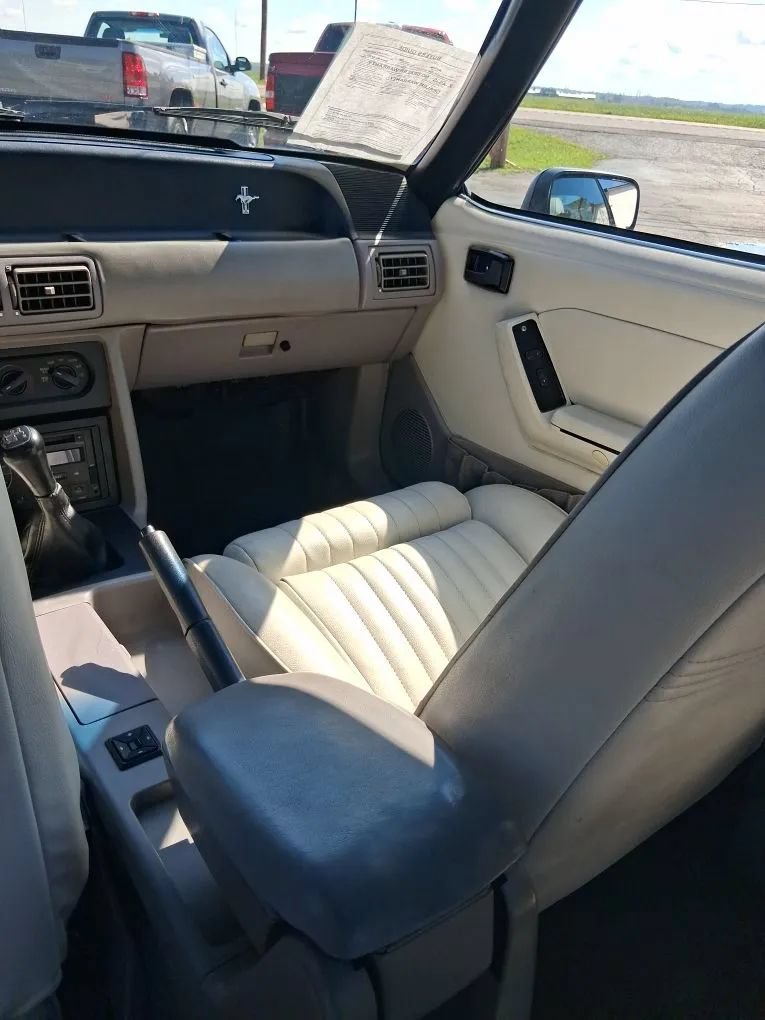 Used 1990 Ford Mustang LX RWD image 33
