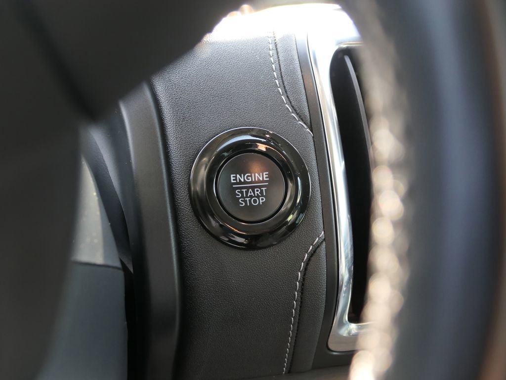 Used 2025 Ford Expedition Max Platinum AWD/4WD image 17