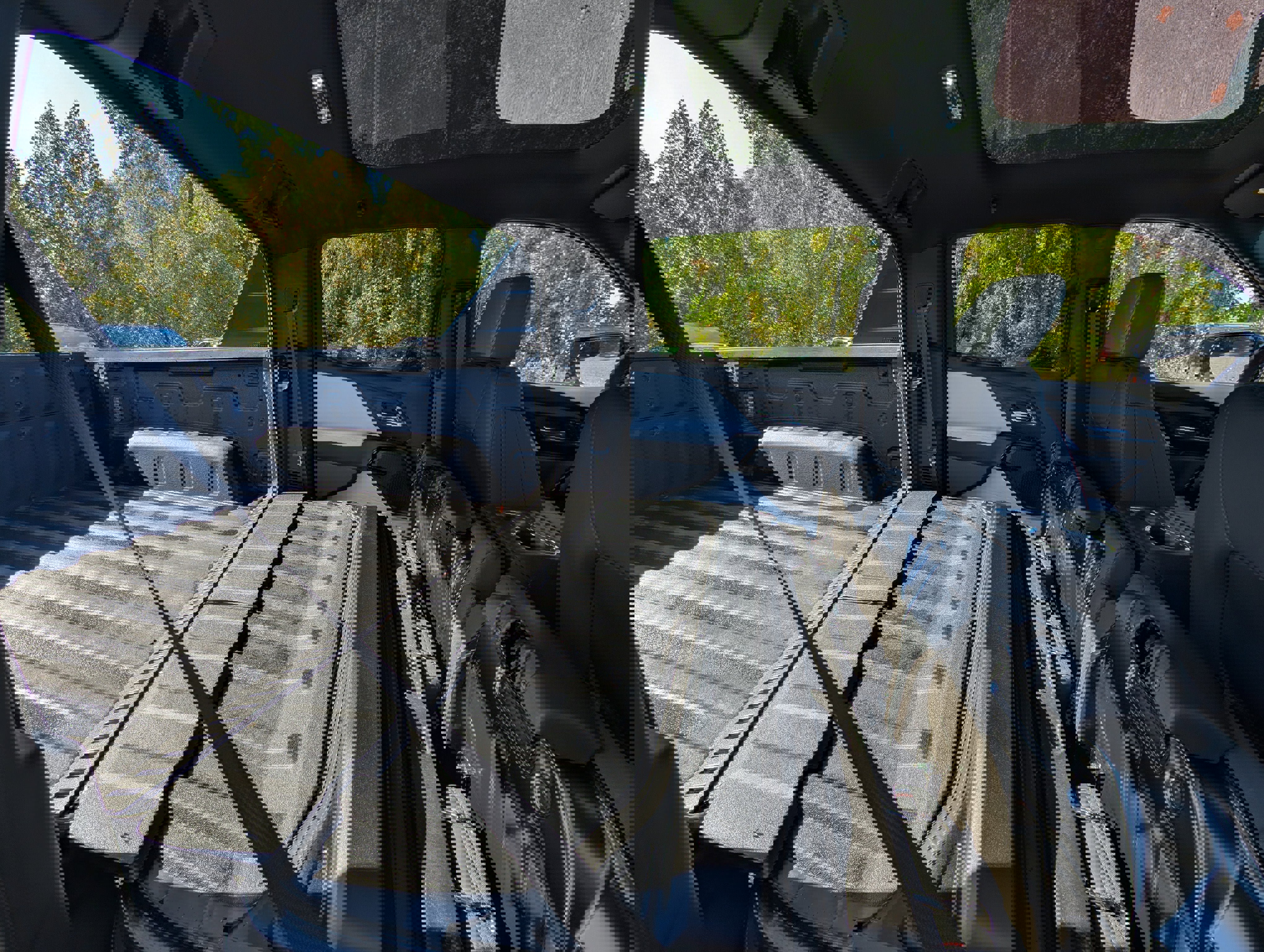 New 2025 Chevrolet Silverado EV RST image 31