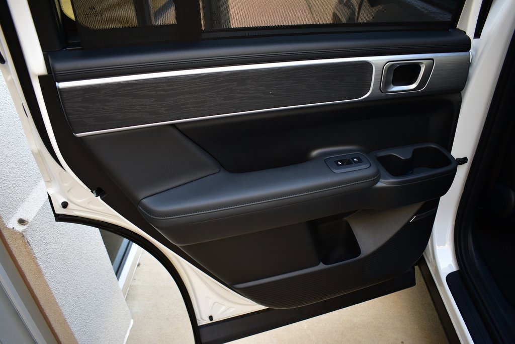 New 2025 Hyundai Santa Fe Limited image 21