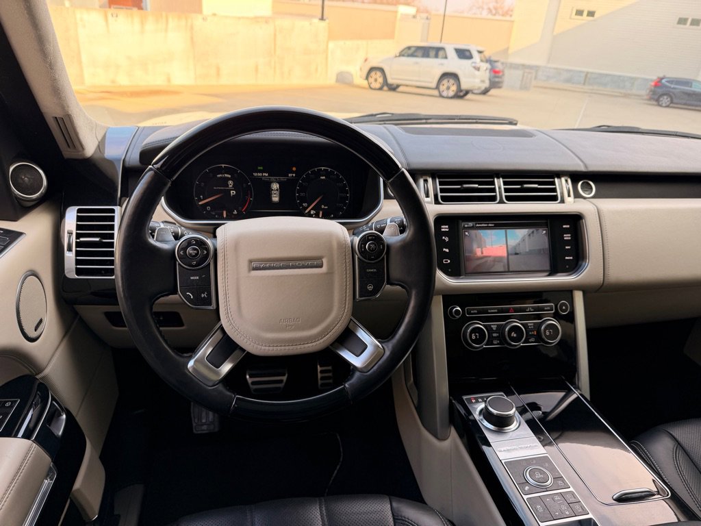 Used 2014 Land Rover Range Rover Autobiography image 11