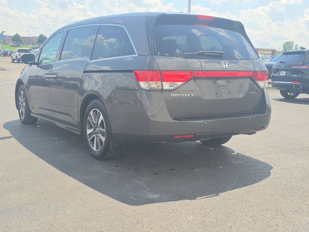 Used 2016 Honda Odyssey Touring Elite image 5