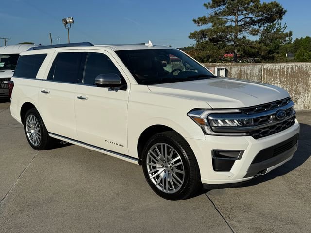 Used 2023 Ford Expedition Max Platinum AWD/4WD image 6