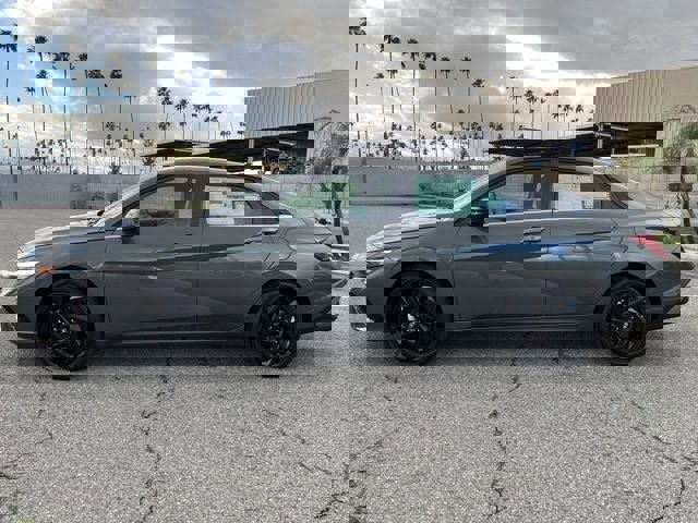 New 2026 Hyundai Elantra SEL Sport Premium image 6