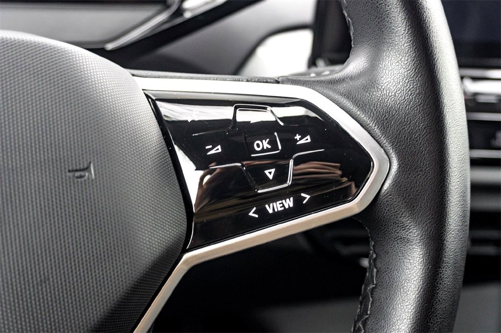 Used 2023 Volkswagen ID.4 Pro S Plus image 20