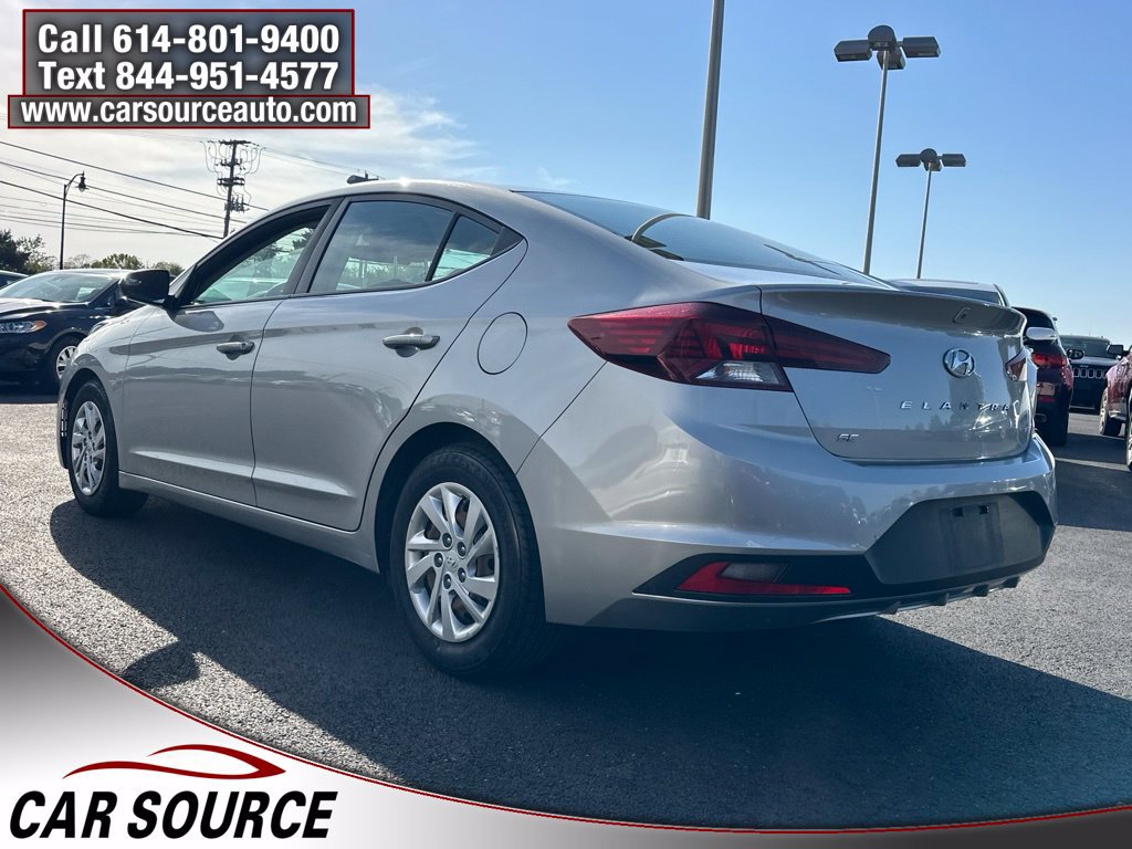 Used 2020 Hyundai Elantra SE FWD image 4