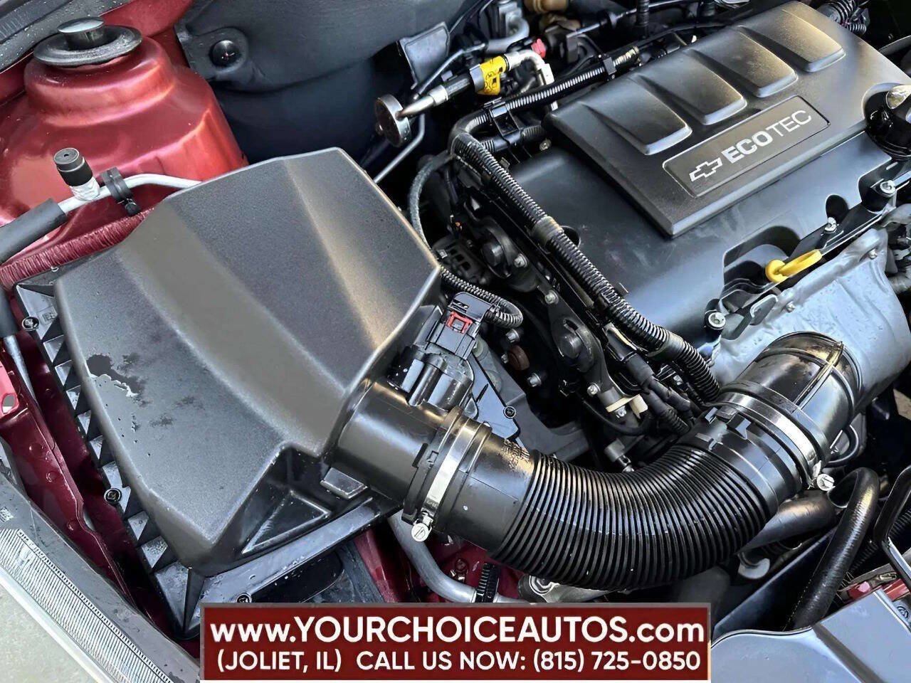 Used 2016 Chevrolet Cruze LT w/ Technology Package image 18