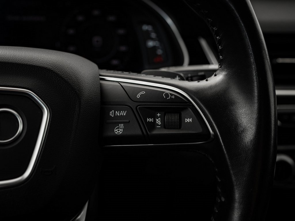 Used 2018 Audi Q7 3.0T Prestige w/ Prestige Package image 32