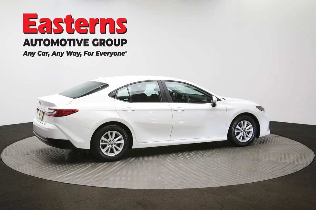 Used 2025 Toyota Camry LE FWD image 41