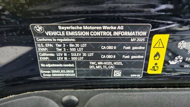 Used 2025 BMW X6 xDrive40i w/ Premium Package image 65