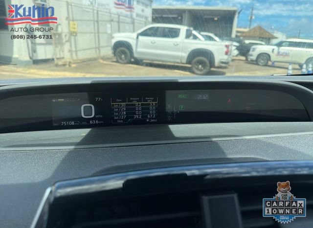 Used 2018 Toyota Prius Two FWD image 33