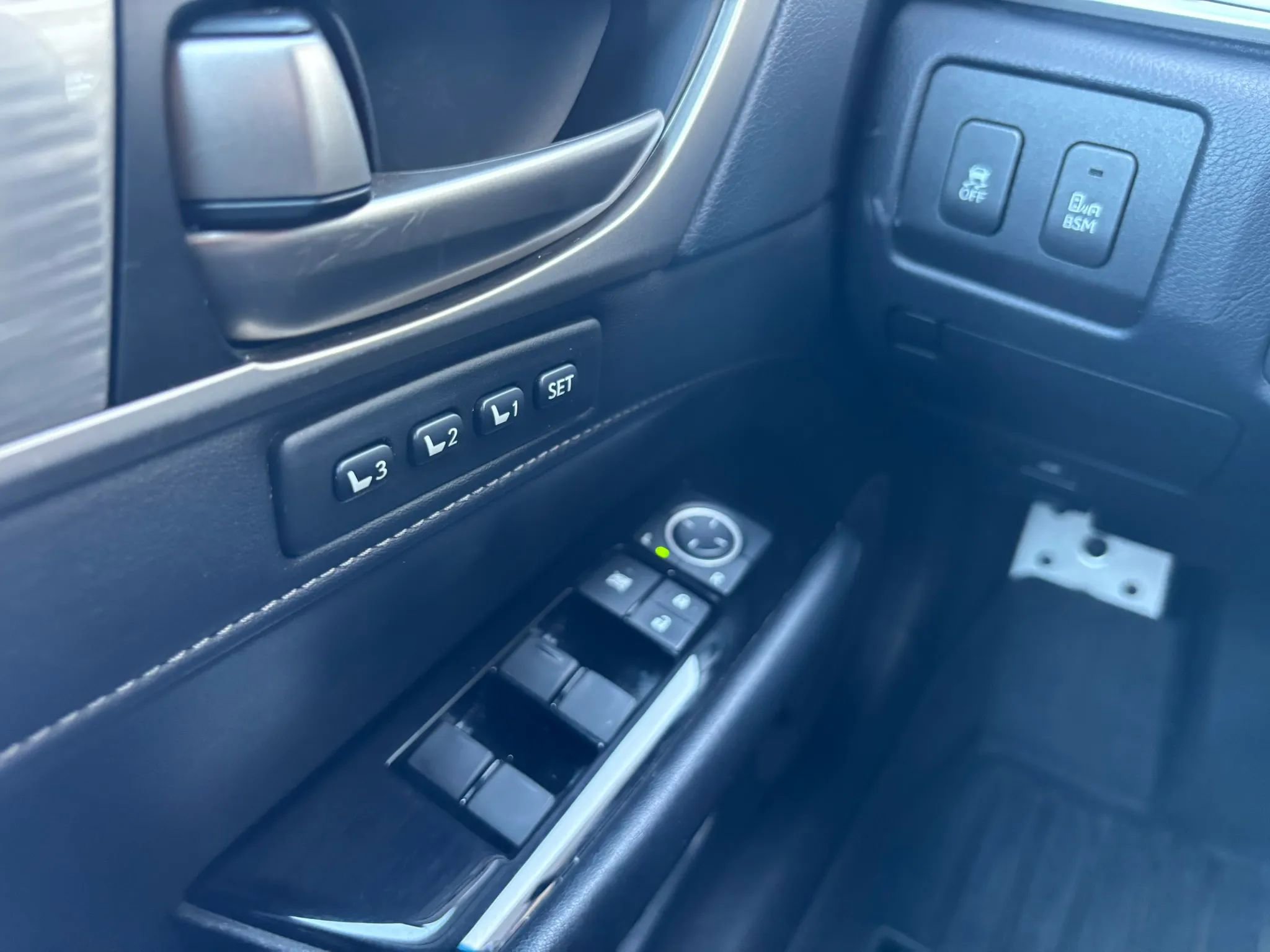 Used 2013 Lexus GS 350 w/ F Sport Pkg RWD image 15