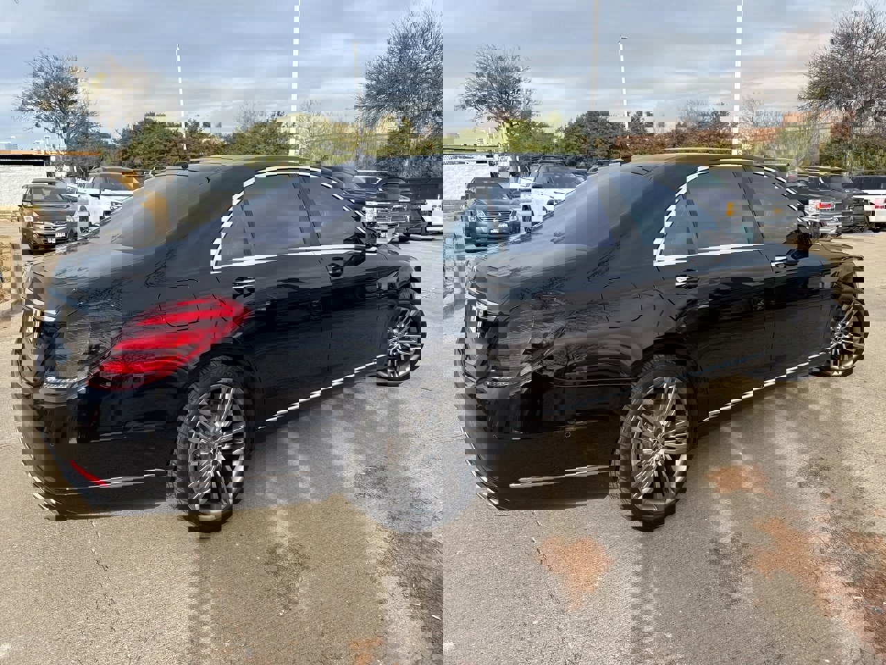 Used 2020 Mercedes-Benz S 450 Sedan image 3