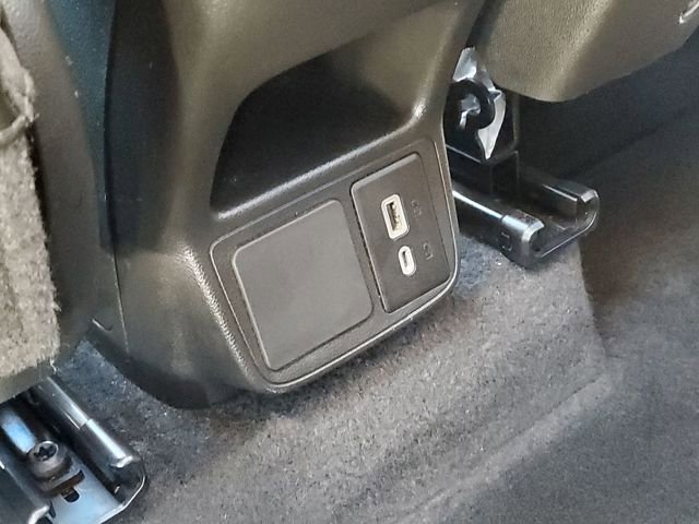 Used 2021 Buick Encore GX Select image 34