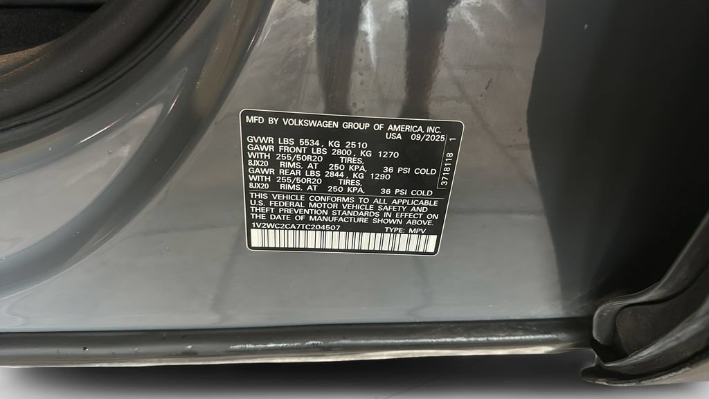 Certified 2026 Volkswagen Atlas Cross Sport SE FWD image 33
