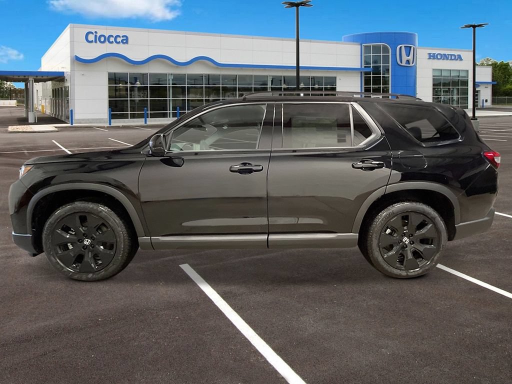 New 2026 Honda Pilot Black Edition image 2