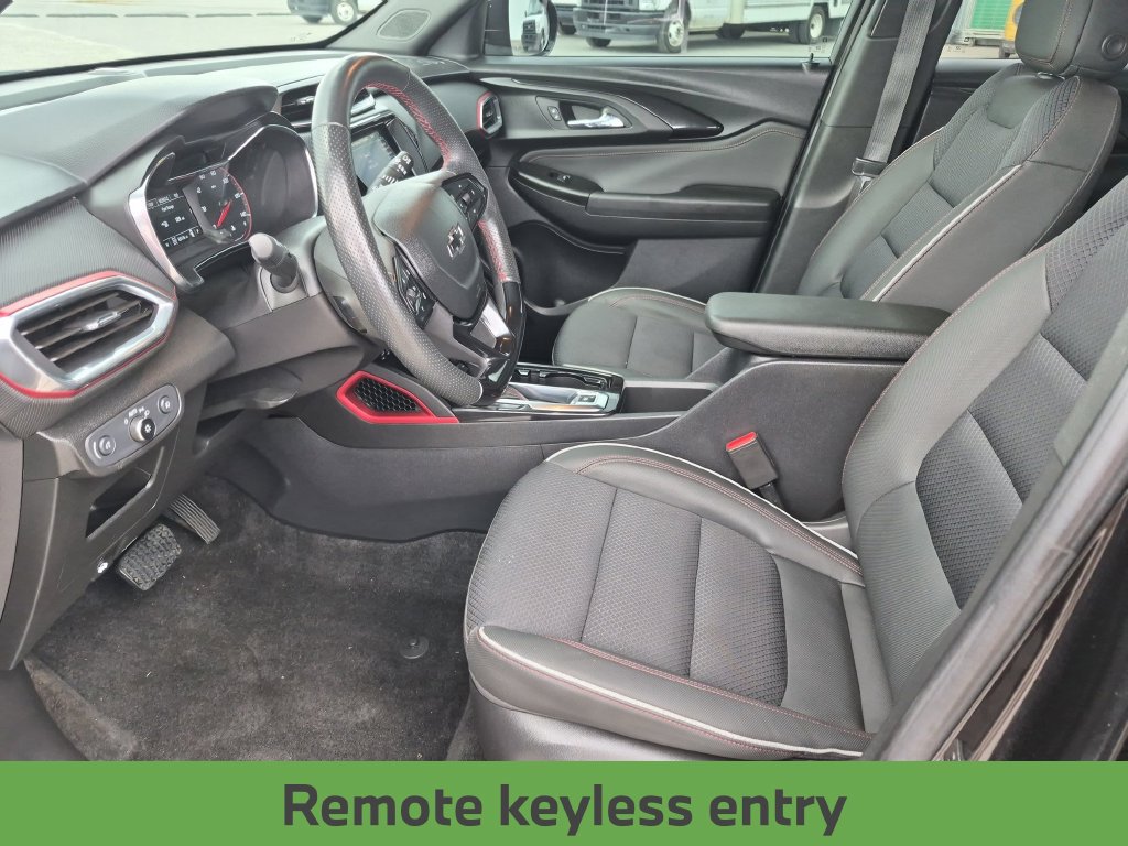 Used 2023 Chevrolet TrailBlazer RS w/ Convenience Package AWD/4WD image 16