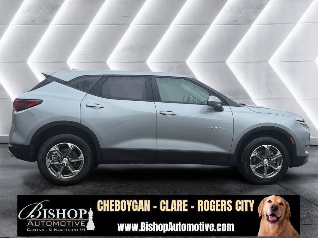 Used 2025 Chevrolet Blazer LT image 20