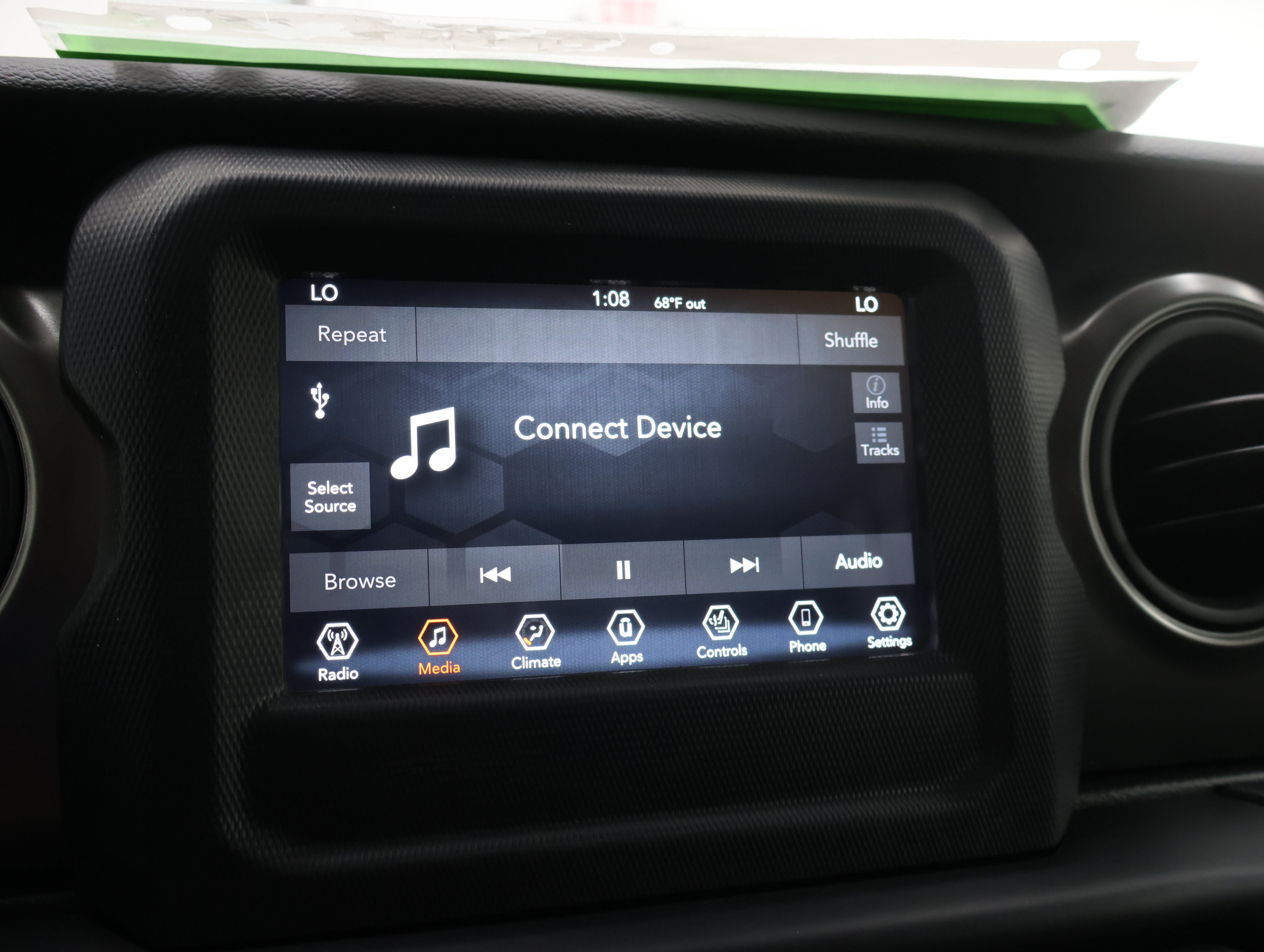 Used 2023 Jeep Gladiator Sport AWD/4WD image 47