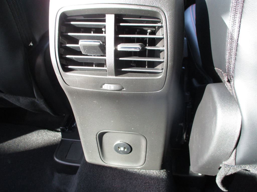 New 2026 Ford Escape ST-Line w/ Tech Pack #1 image 9