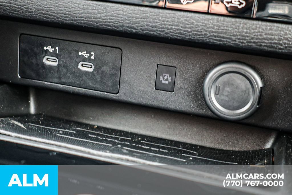 Used 2025 Mitsubishi Outlander SE image 47