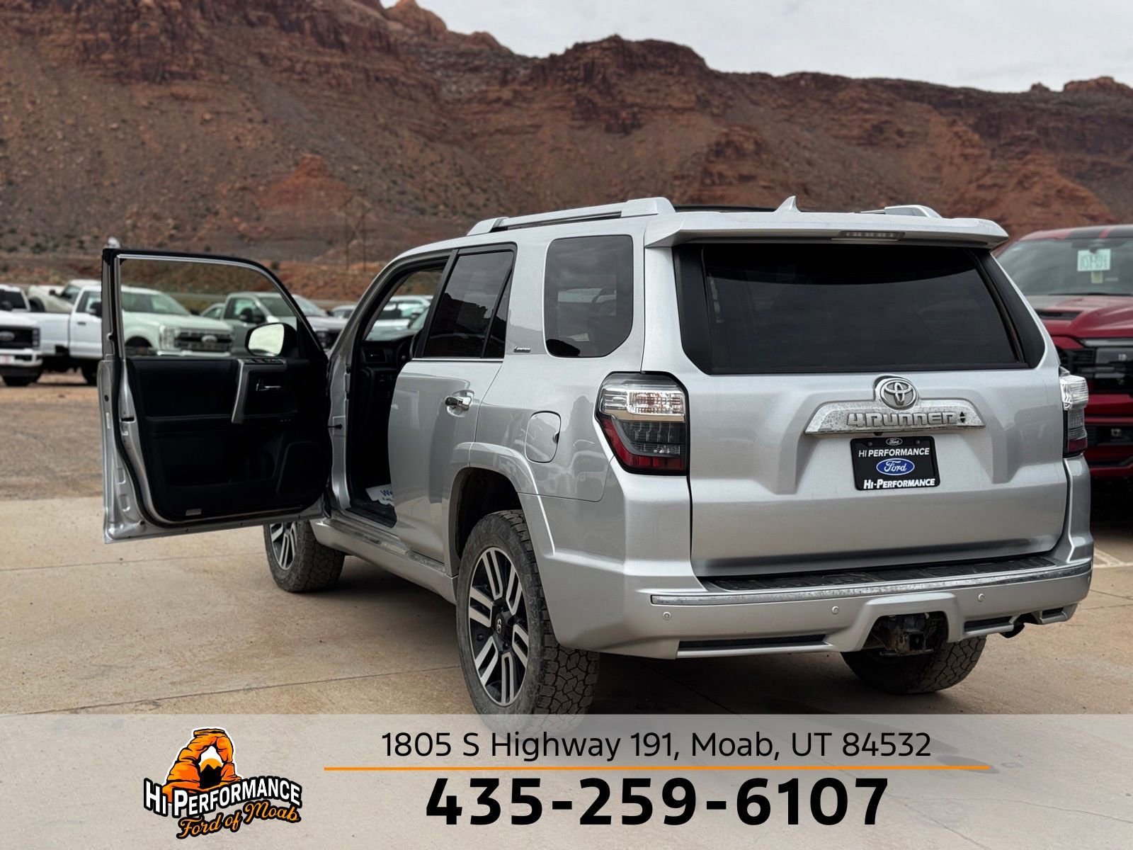 Used 2015 Toyota 4Runner Limited AWD/4WD image 13
