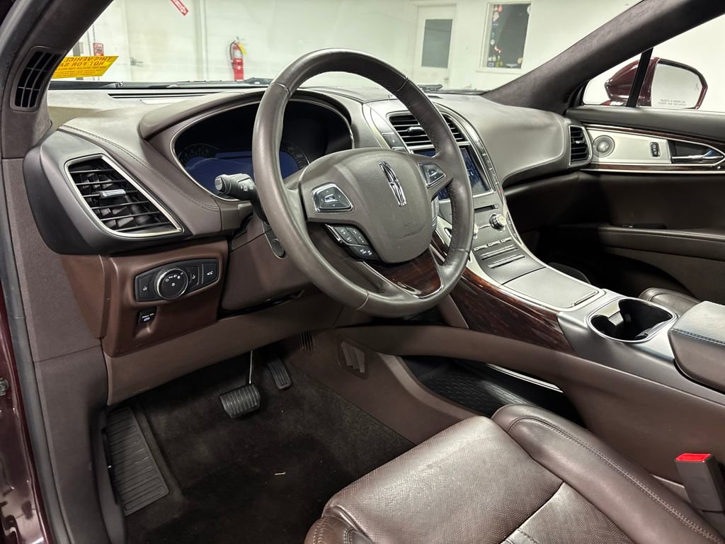 Used 2018 Lincoln MKX Black Label w/ Driver Assistance Package image 27