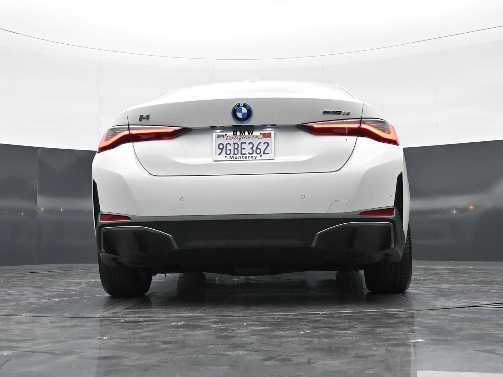 Certified 2023 BMW i4 eDrive35 RWD image 30