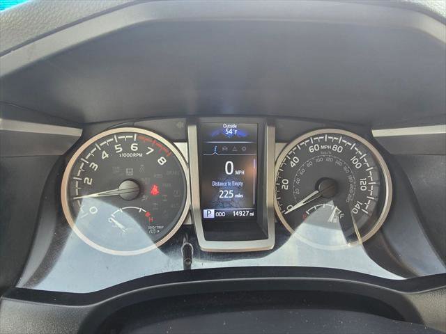 Certified 2023 Toyota Tacoma SR5 AWD/4WD image 19