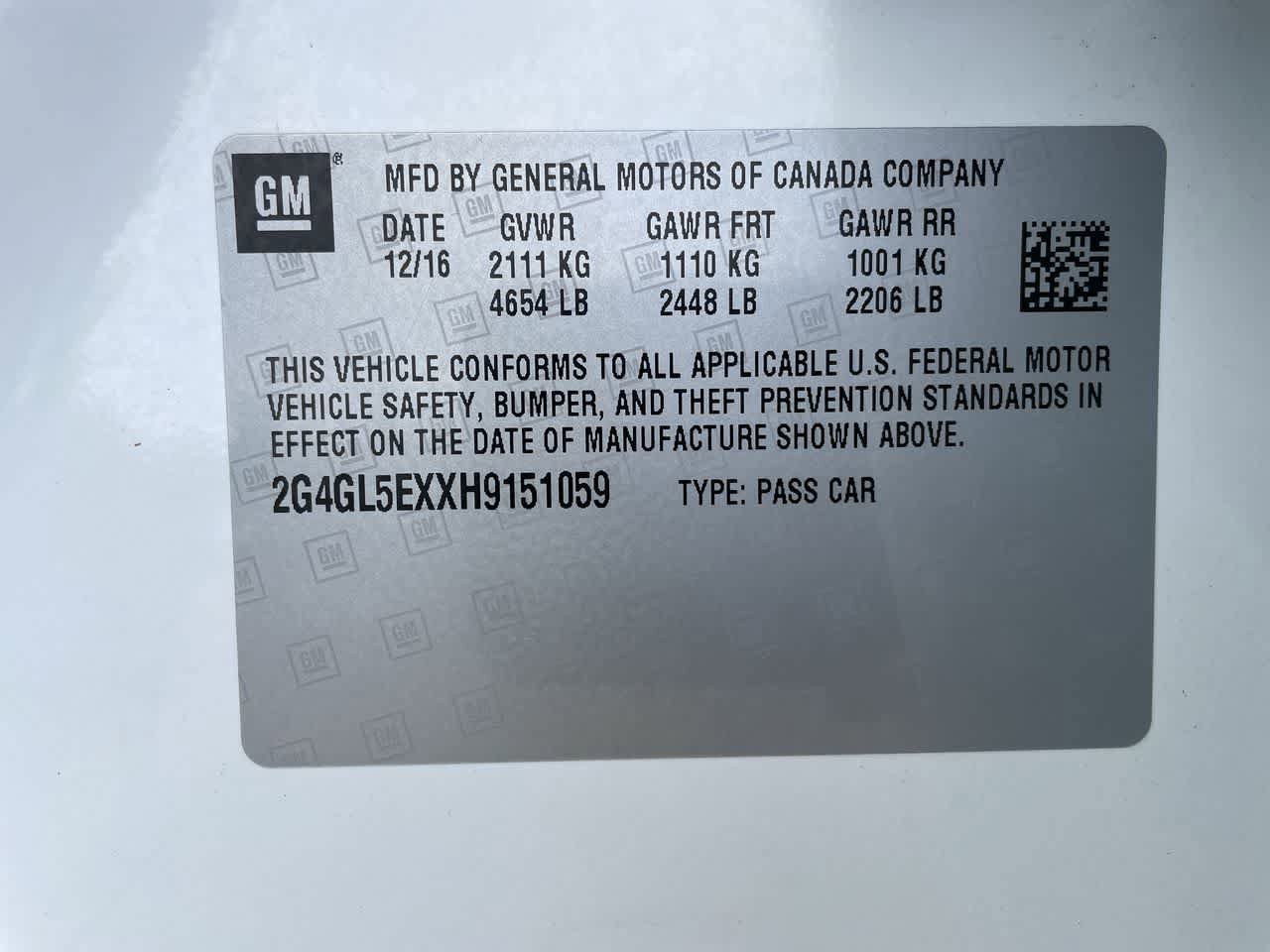 Used 2017 Buick Regal Sport Touring FWD image 29