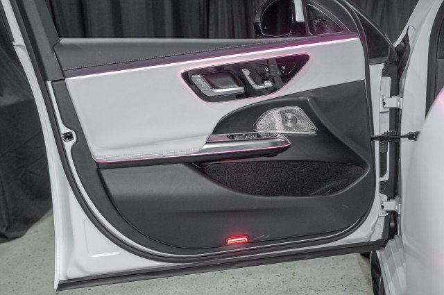 New 2026 Mercedes-Benz E 53 AMG e 4MATIC Sedan image 10