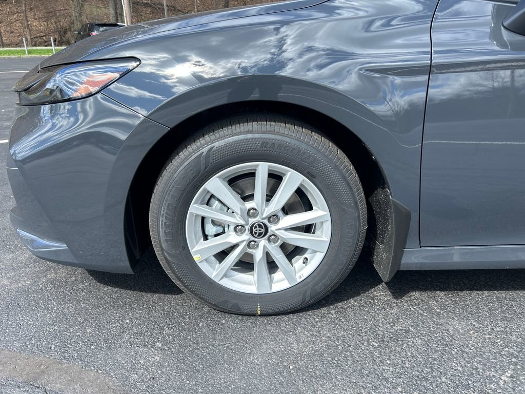 New 2026 Toyota Camry LE image 29