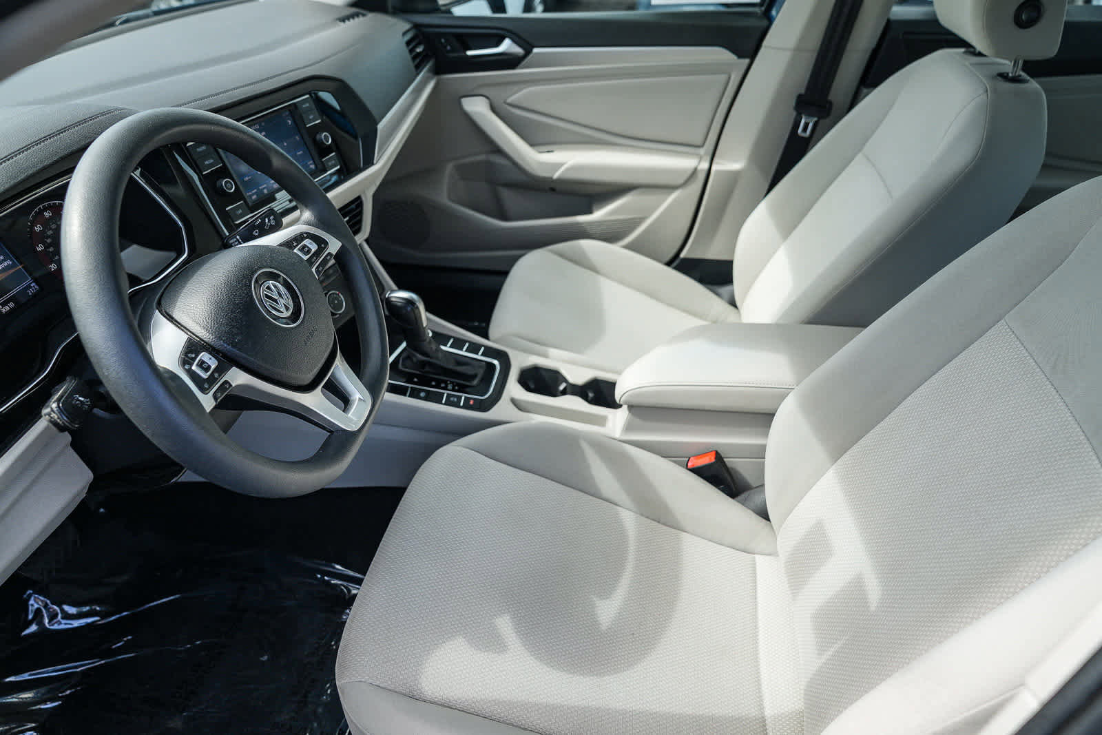 Used 2019 Volkswagen Jetta S w/ Driver Assistance Package image 13