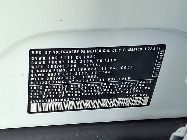 New 2026 Volkswagen Tiguan SE R-Line image 11