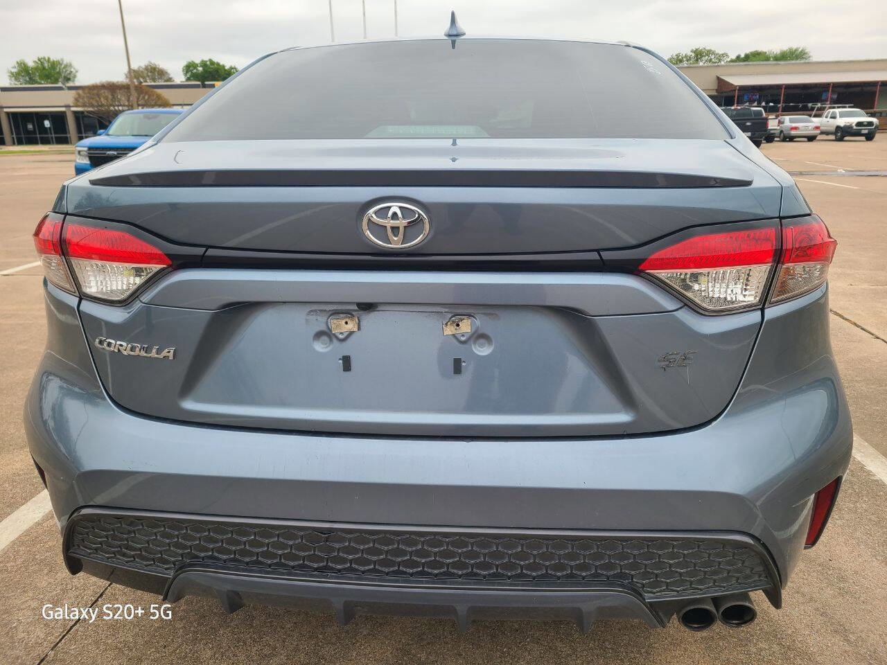 Used 2020 Toyota Corolla SE FWD image 5