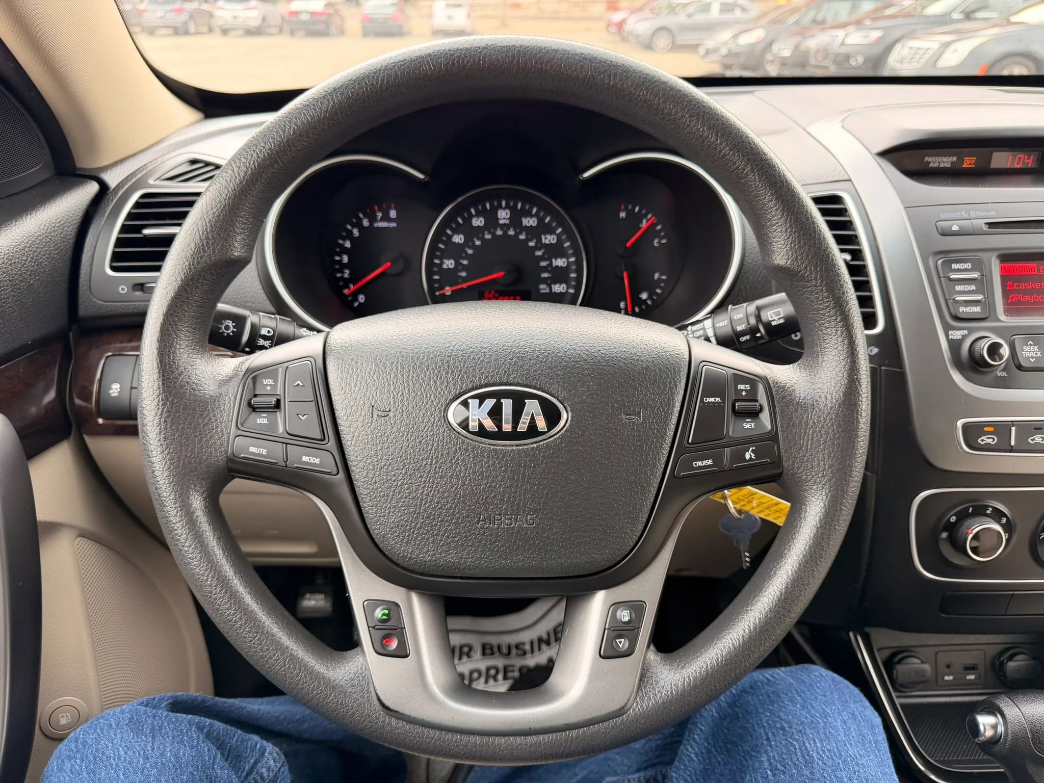 Used 2015 Kia Sorento LX image 12