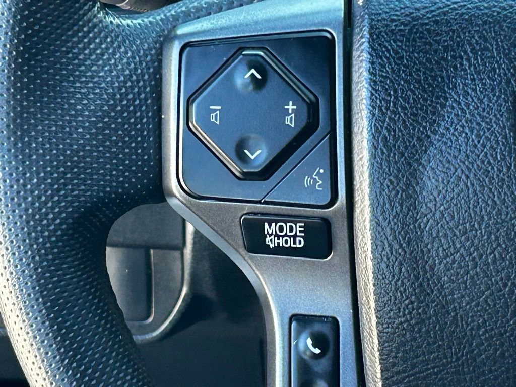 Used 2022 Toyota Tacoma TRD Off-Road w/ Technology Package image 22