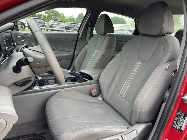 Used 2026 Hyundai Elantra Sport FWD image 23