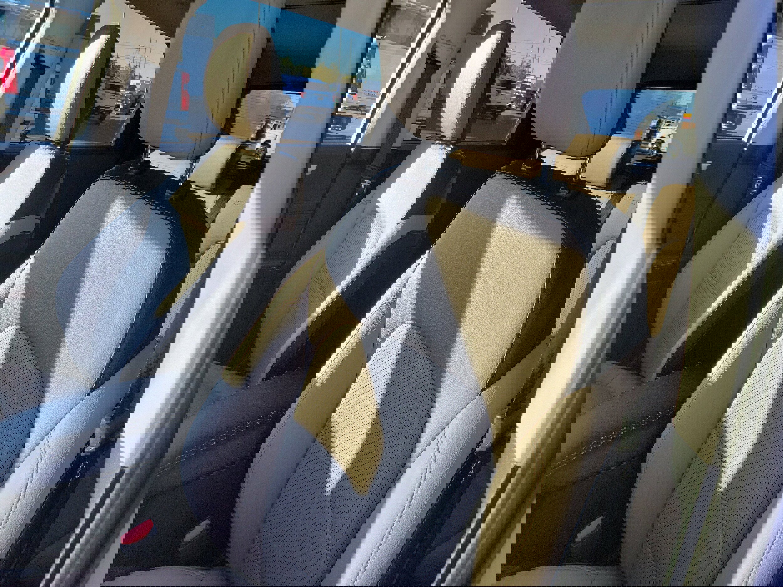 Certified 2022 Ford Escape SEL image 19