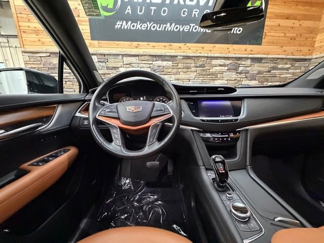 Used 2020 Cadillac XT5 Premium Luxury AWD/4WD image 19