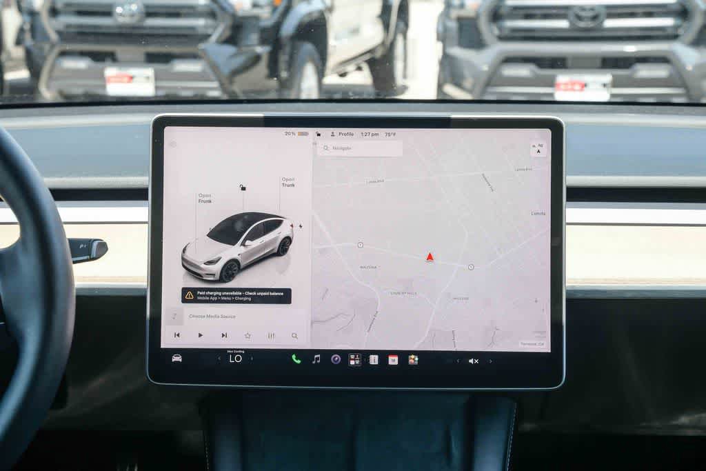 Used 2022 Tesla Model Y Long Range AWD/4WD image 13