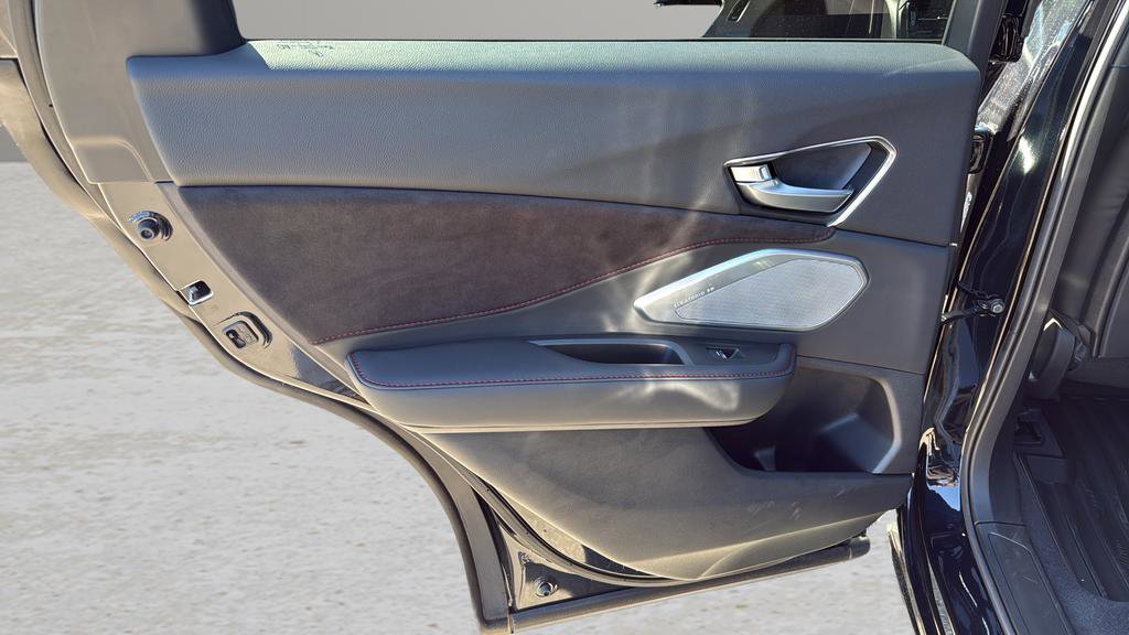 Used 2025 Acura RDX A-Spec image 14