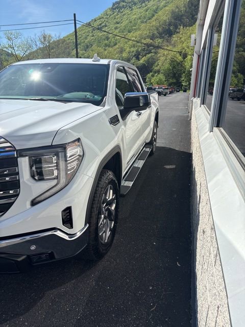 New 2026 GMC Sierra 1500 SLT w/ SLT Premium Package AWD/4WD image 15