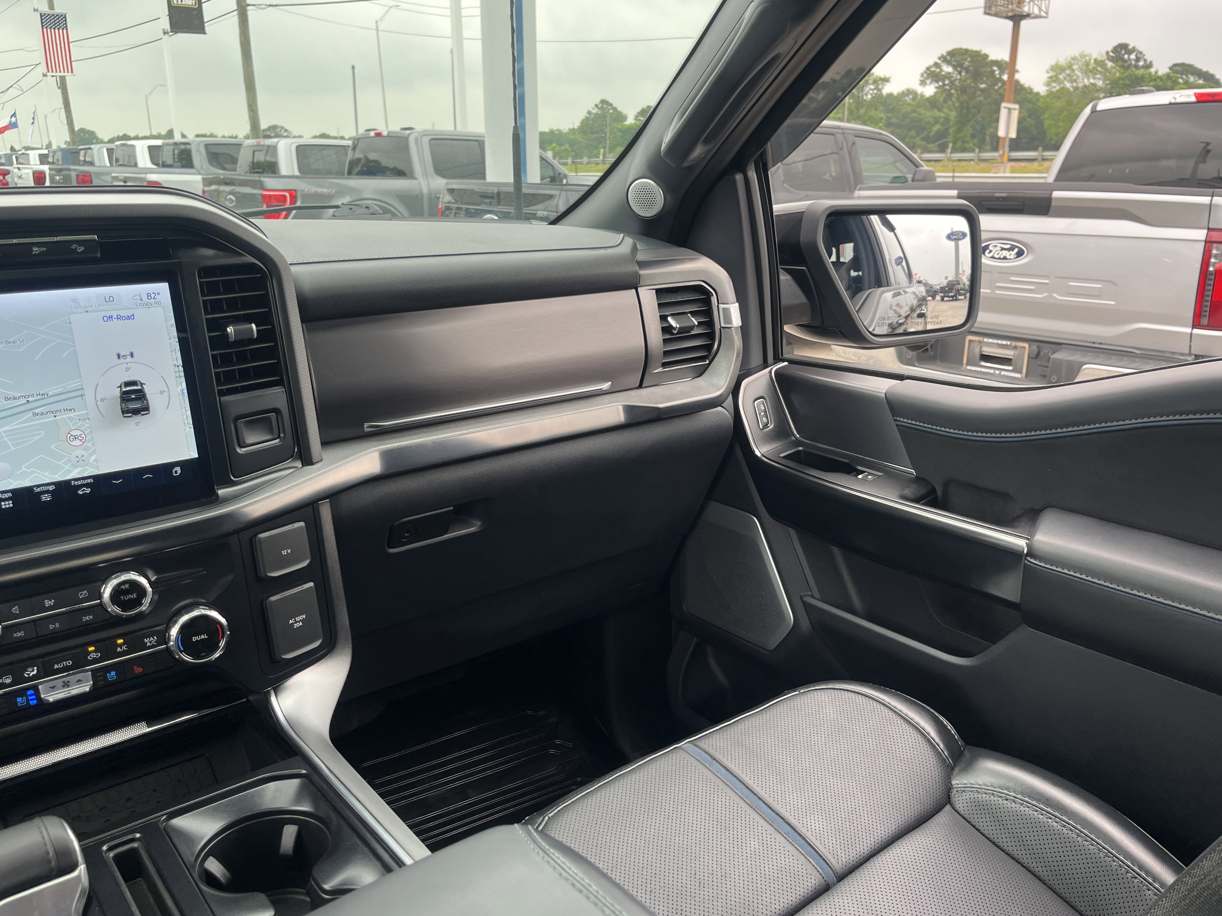 Used 2024 Ford F150 Platinum w/ Equipment Group 702A High AWD/4WD image 36