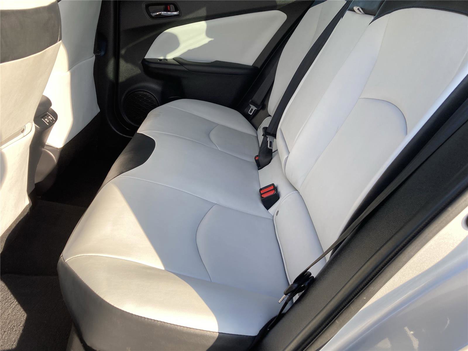 Used 2019 Toyota Prius Limited image 15