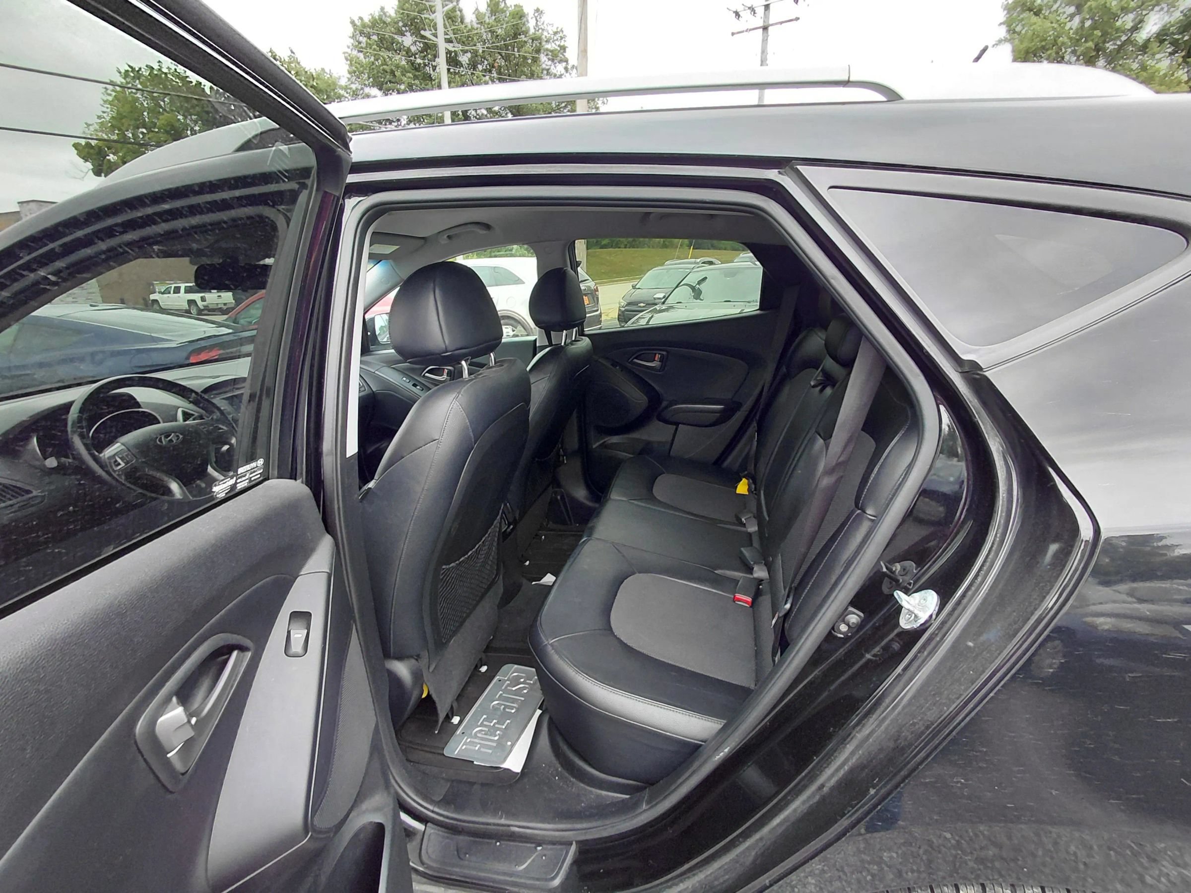 Used 2015 Hyundai Tucson SE FWD image 12