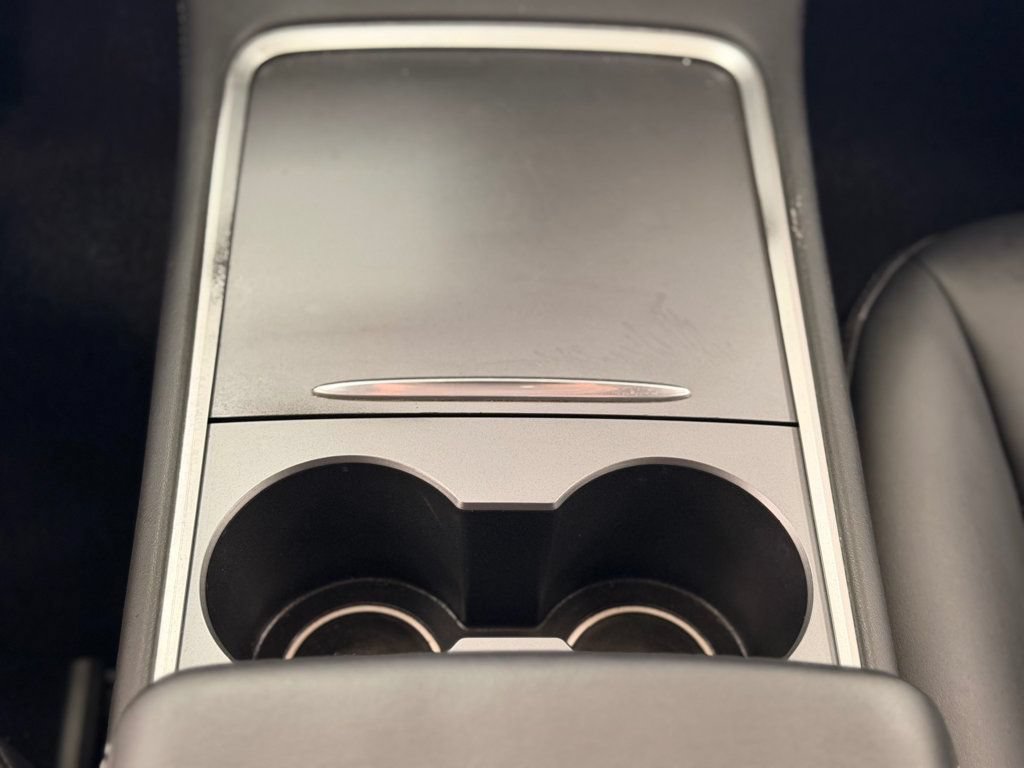 Used 2022 Tesla Model 3 Performance AWD/4WD image 32