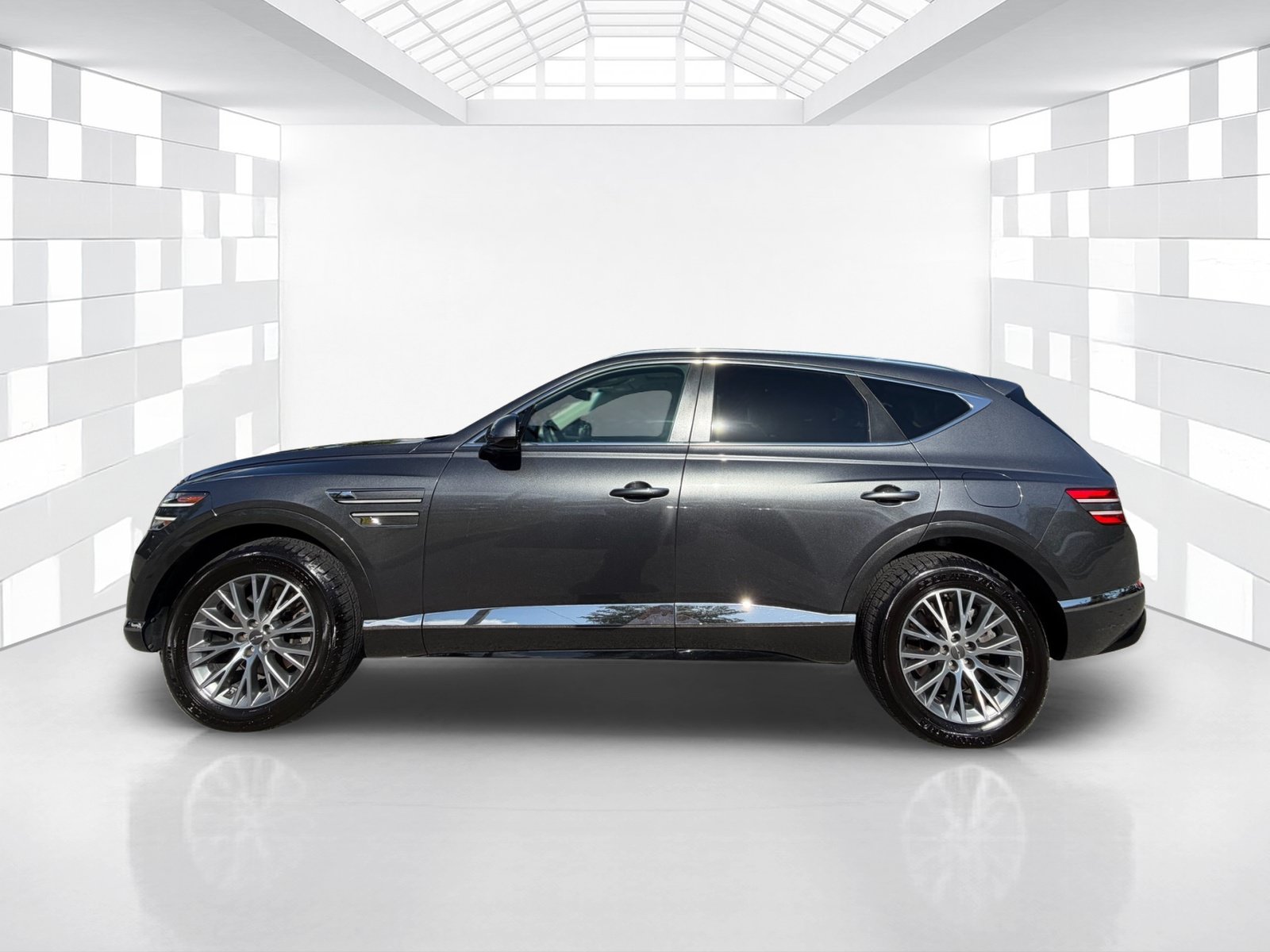 Used 2021 Genesis GV80 2.5T w/ Advanced Package 03 RWD image 4