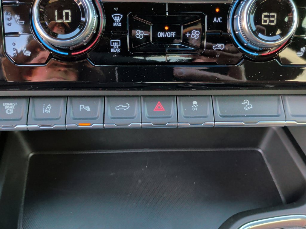 New 2026 GMC Sierra 2500 Denali Ultimate AWD/4WD image 31